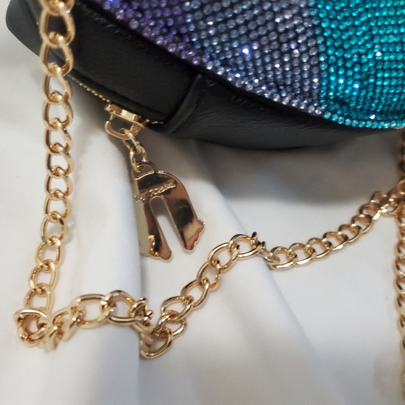 COPY - Betsey Johnson Lips Crossbody - Picture 7 of 8